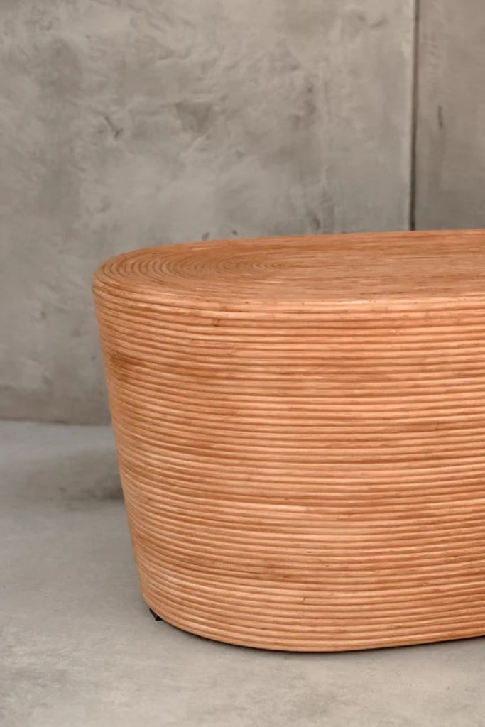 TEGAL TABLE OVAL