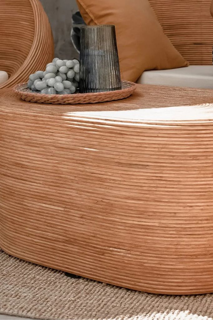 TEGAL TABLE OVAL