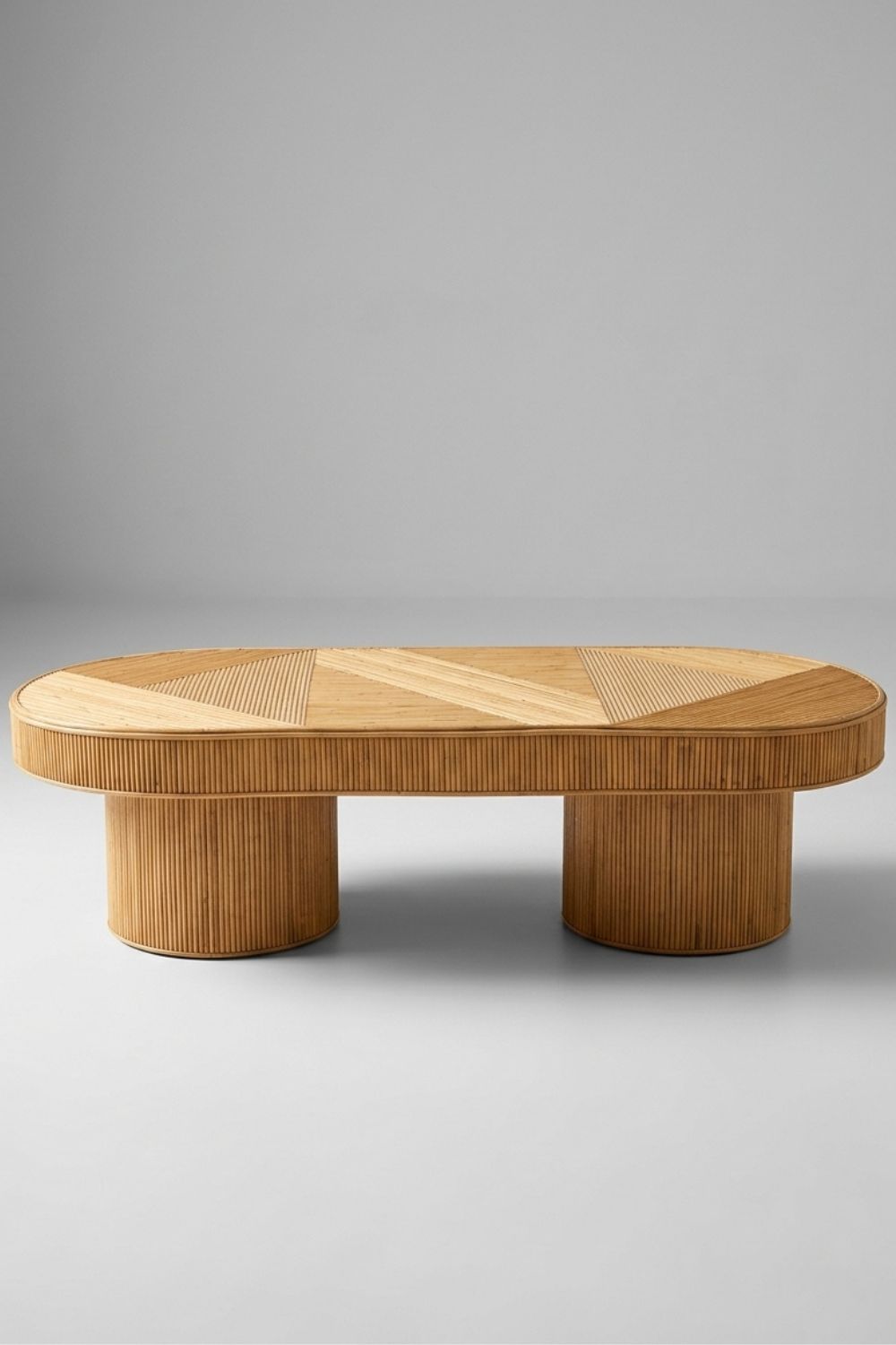 TEGAL ISLA TABLE