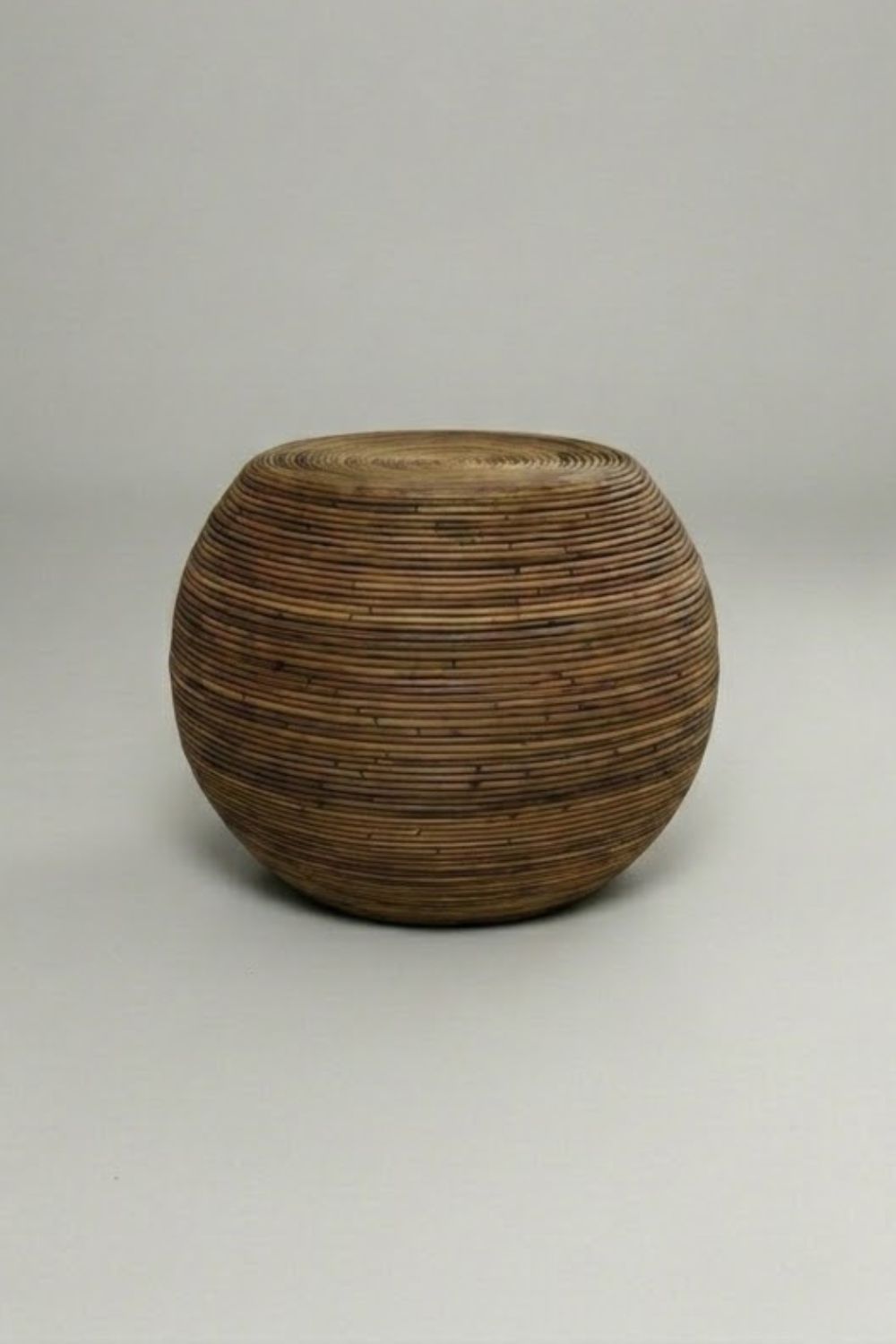 TEGAL TABLE ROUND TECHNO RATTAN