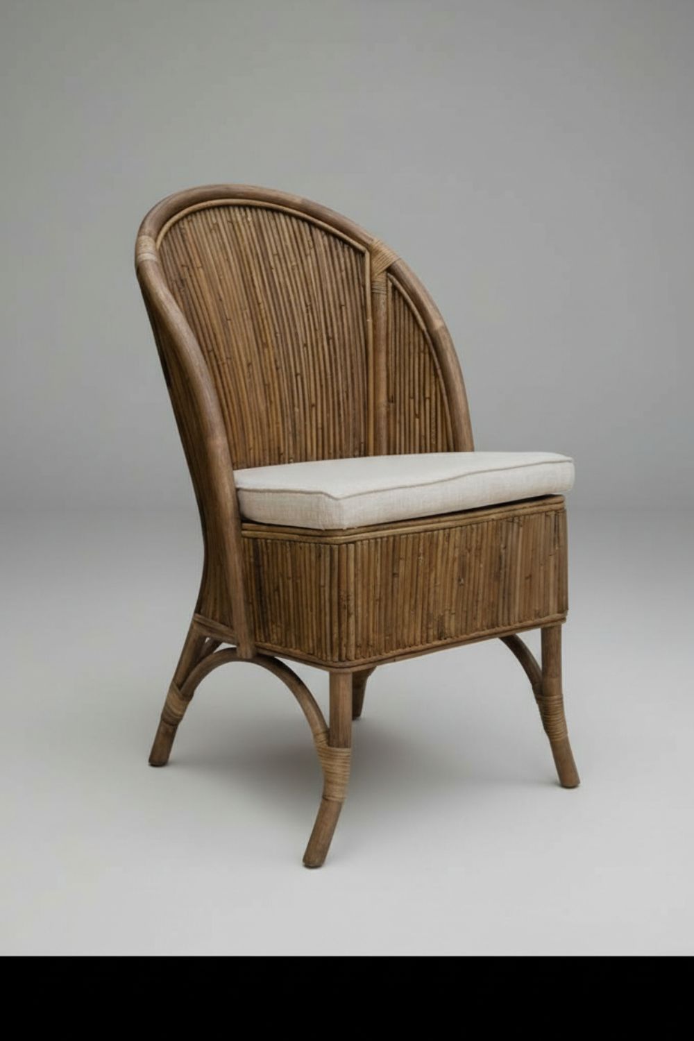 TEGAL LEVI CHAIR BROWN