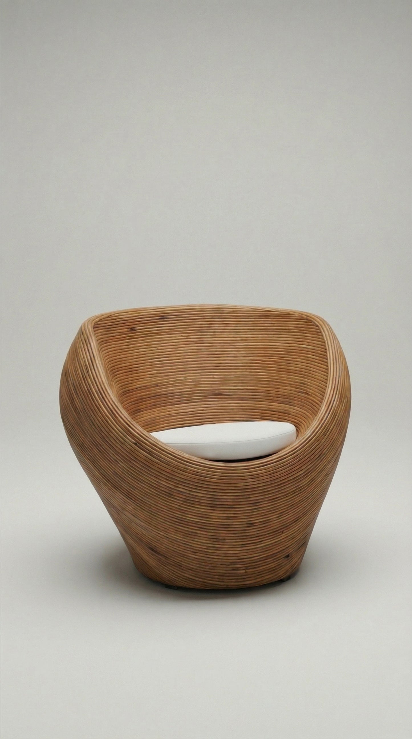 TEGAL ARMCHAIR COGNAC