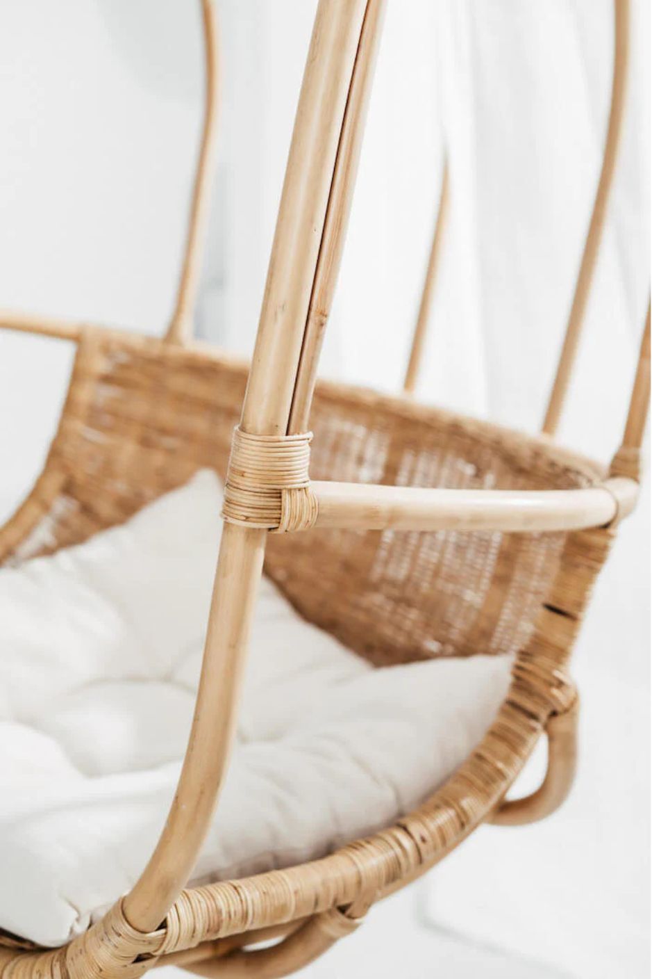 Koboo double handmade durable natural rattan hanging chair for indoor living rooms, covered terraces, patios, balconies, and outdoor gardens