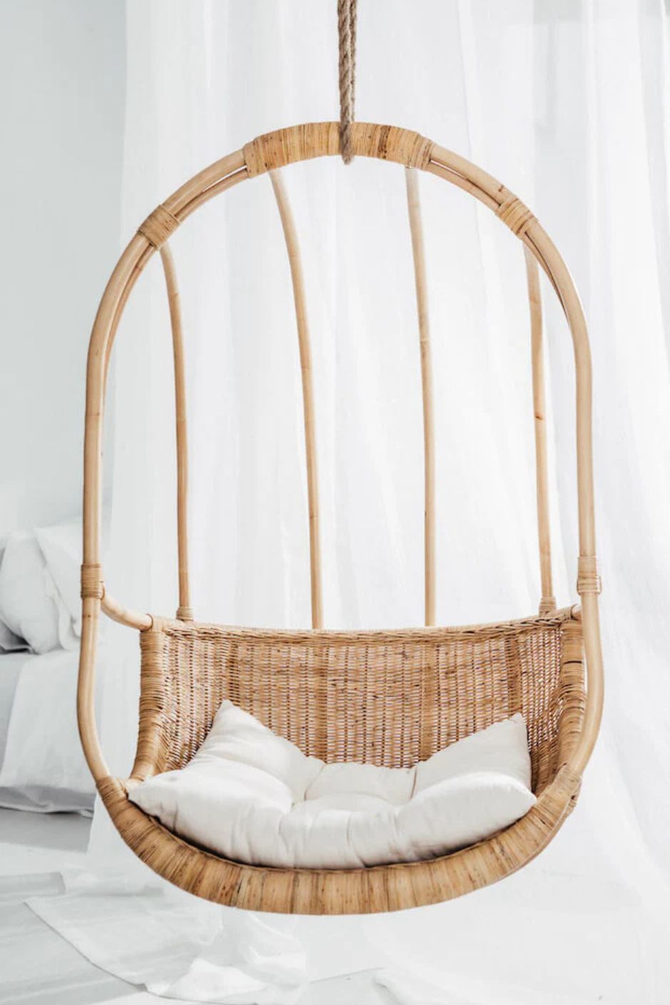 Koboo double handmade durable natural rattan hanging chair for indoor living rooms, covered terraces, patios, balconies, and outdoor gardens
