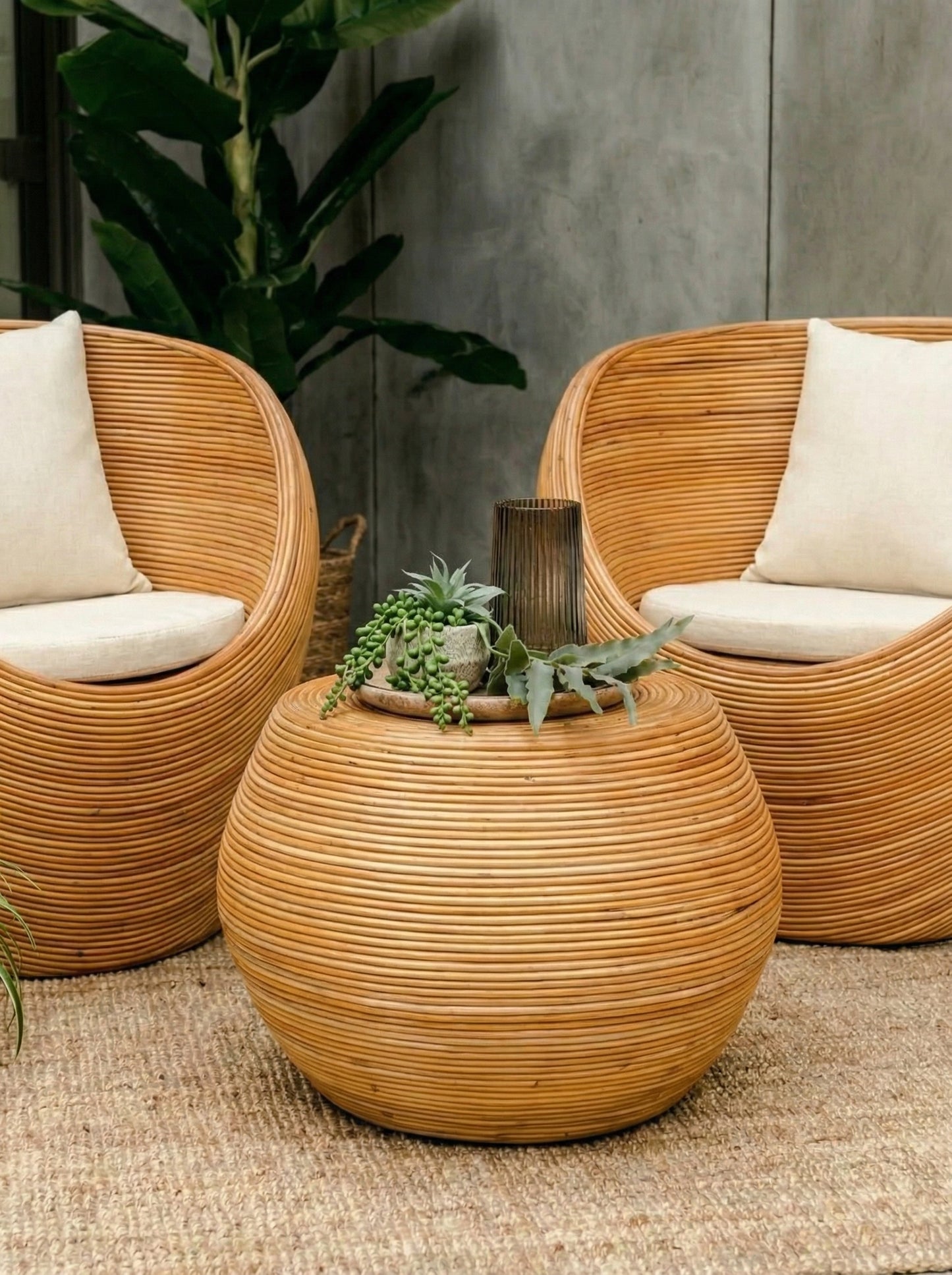 TEGAL ARMCHAIR BROWN