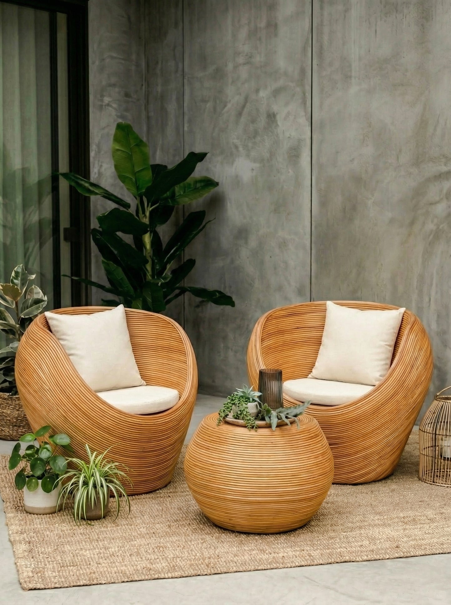TEGAL ARMCHAIR BROWN