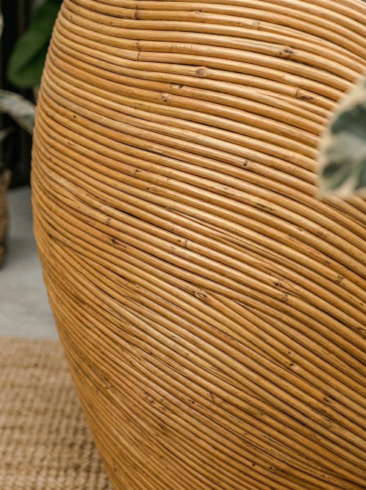 TEGAL ARMCHAIR BROWN